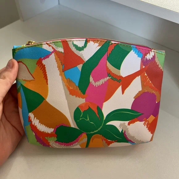 Colorful Floral Ipsy “Spring Fever” Makeup/Cosmetic Bag - Picture 5 of 7